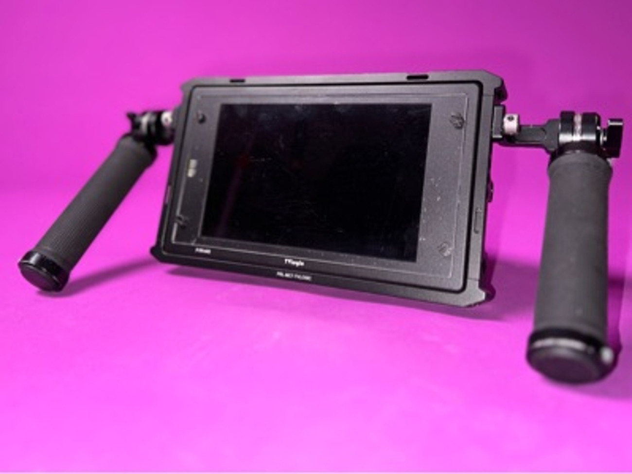 Tv logic f7h mk2 monitor