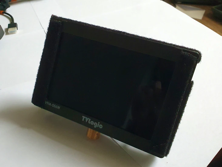Tv logic vfm-56w 5.6inch monitor
