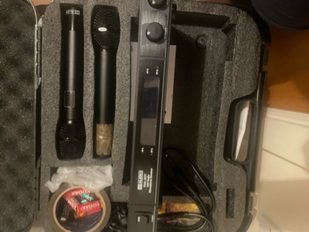 Two wireless microphone and receiver 