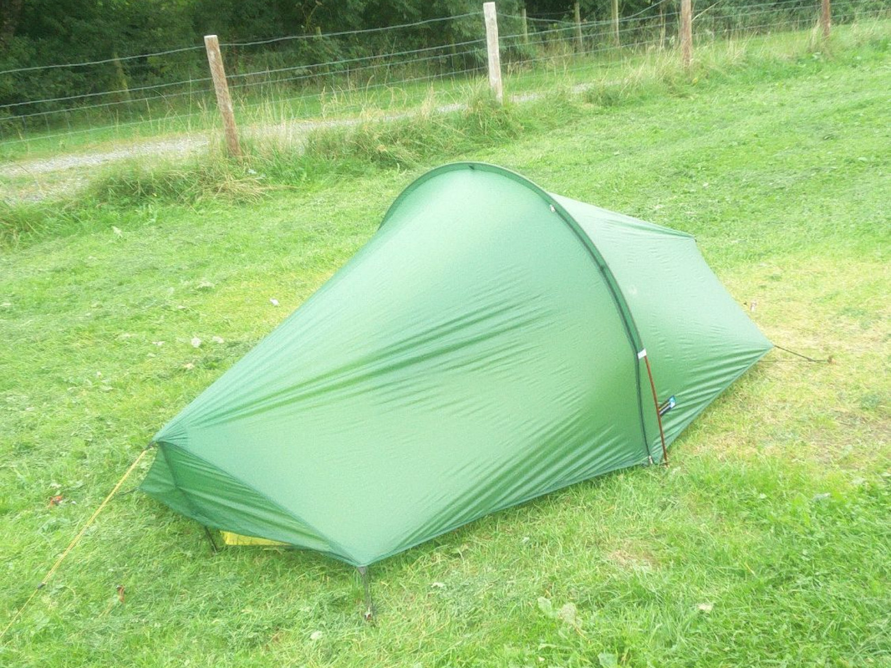 Rent Ultra Light Terra Nova Laser Photon One Person Tent 3 season from Stuart Reddish South Stockport for 5.57 10 day