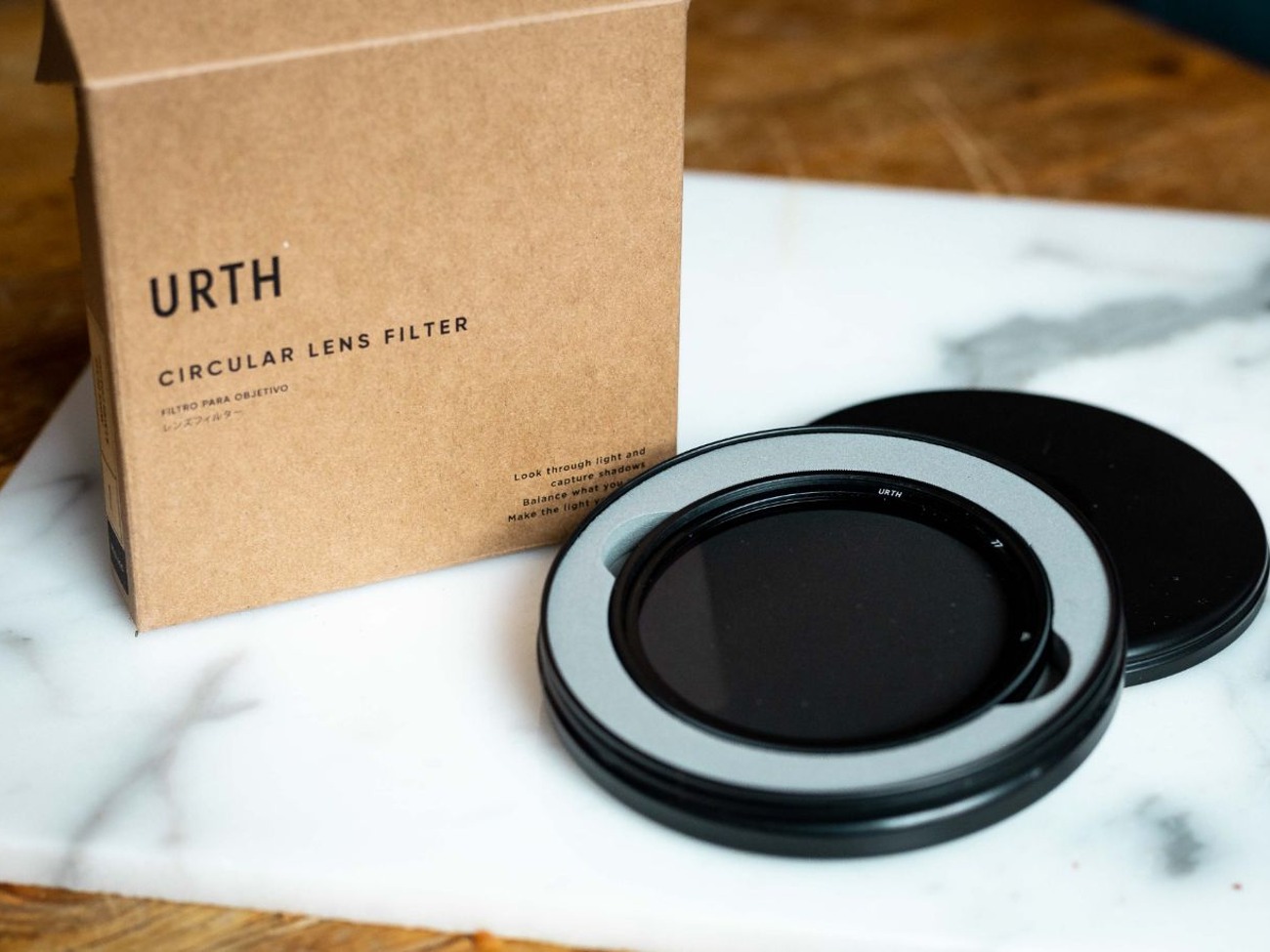 Urth 77mm nd2-400 (1-8.6 stop) variable nd lens filter 