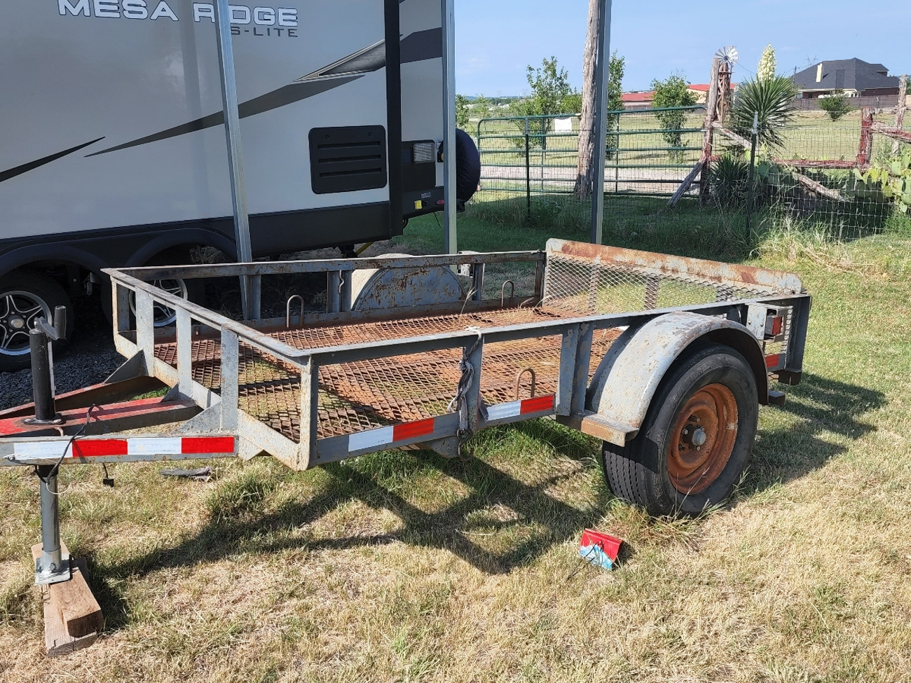 Utility trailer
