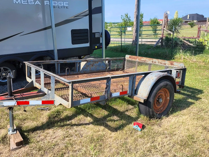Utility trailer