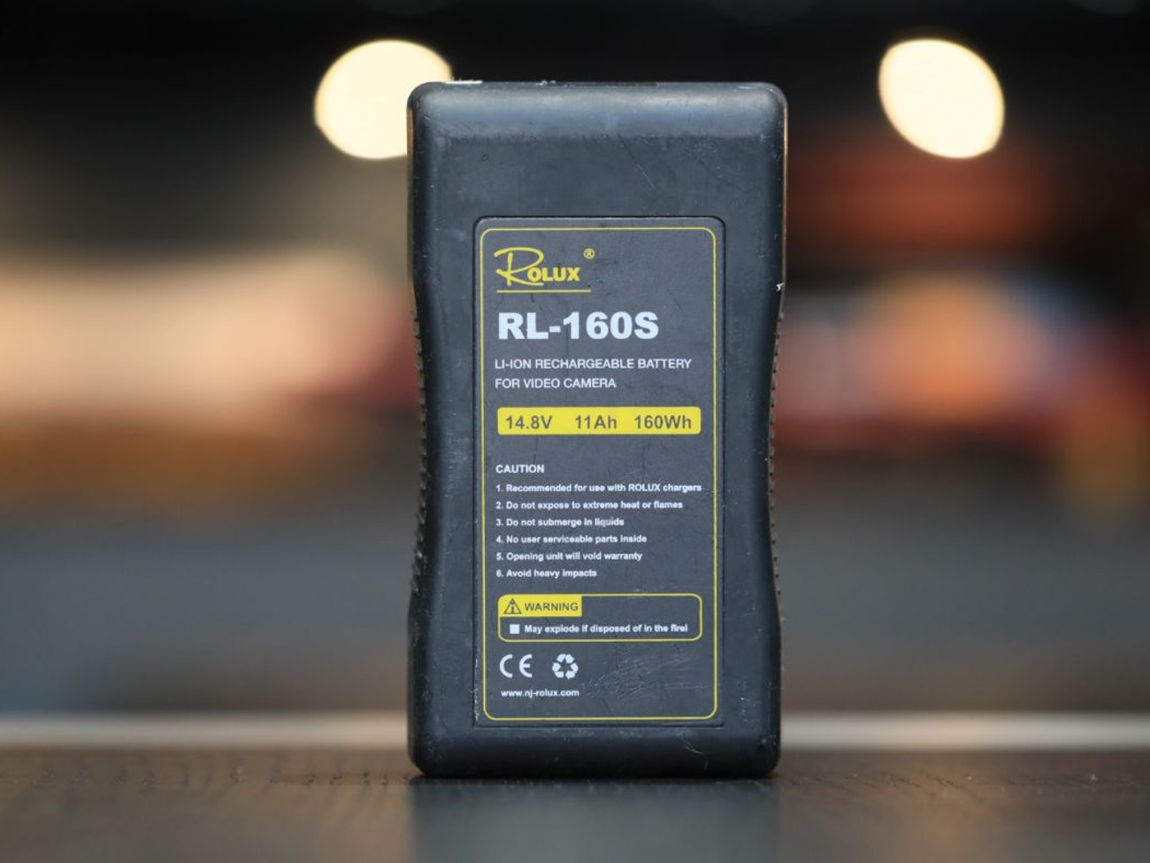 V lock battery (8 available)