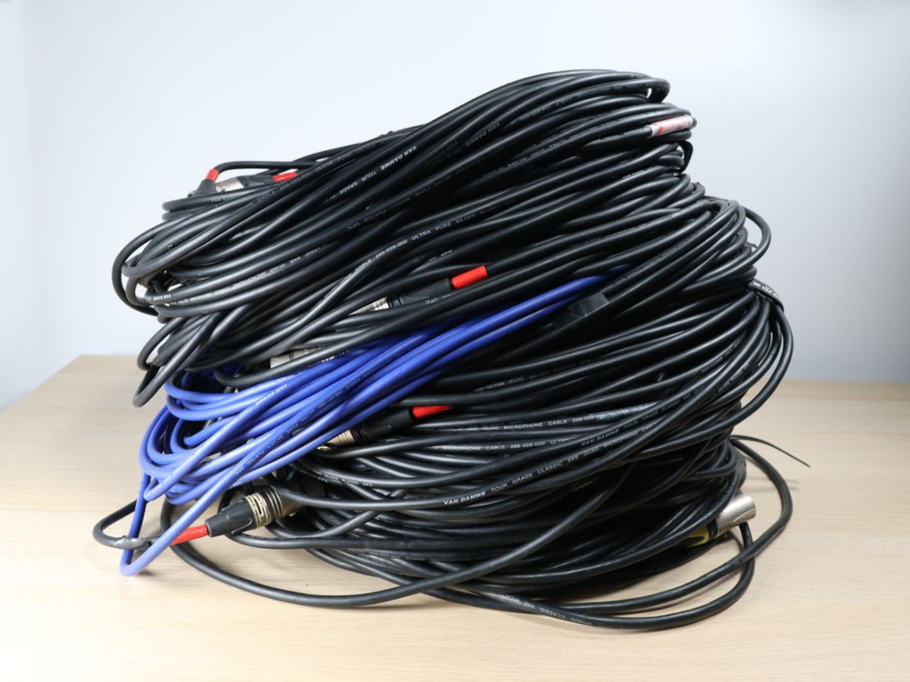 Various lengths of xlr cable neutrik van damme - message for specific quote 