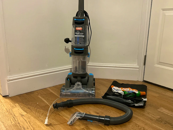 Vax dualpower ‘pet advance’ carpet cleaner - powerful!