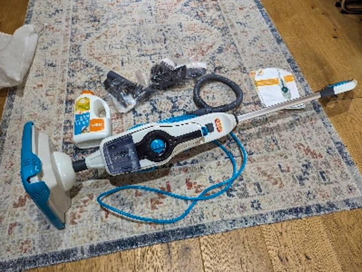 Vax steam fresh - steam cleaner