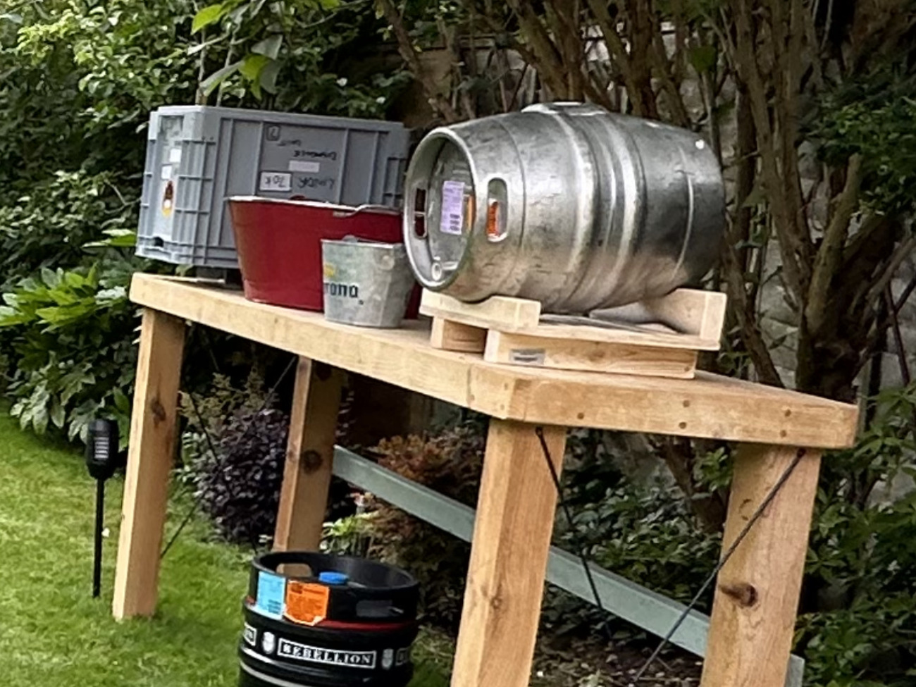 Very heavy wooden bar for parties