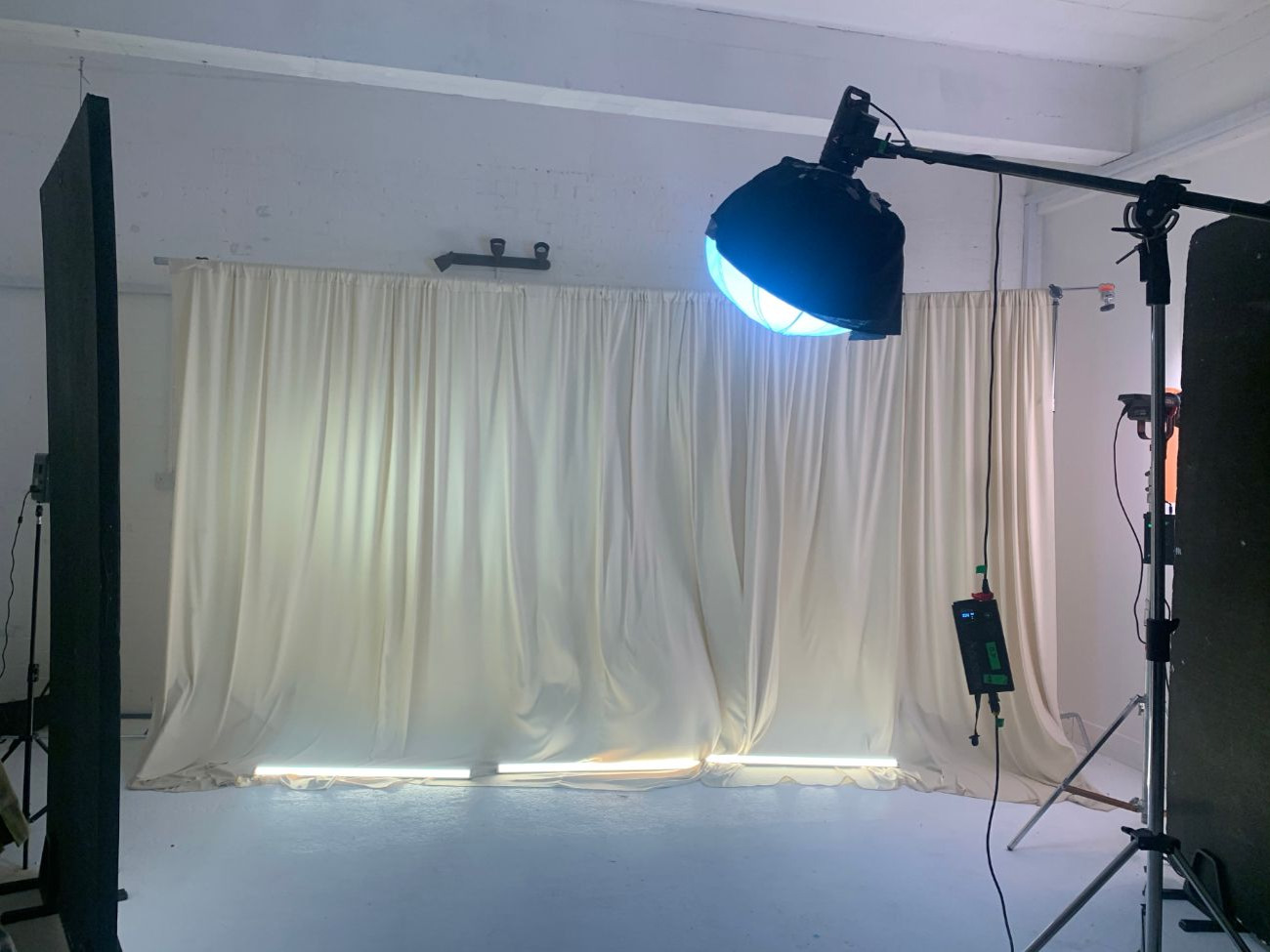 Video/photography drape backdrop - cream/off-white fabric