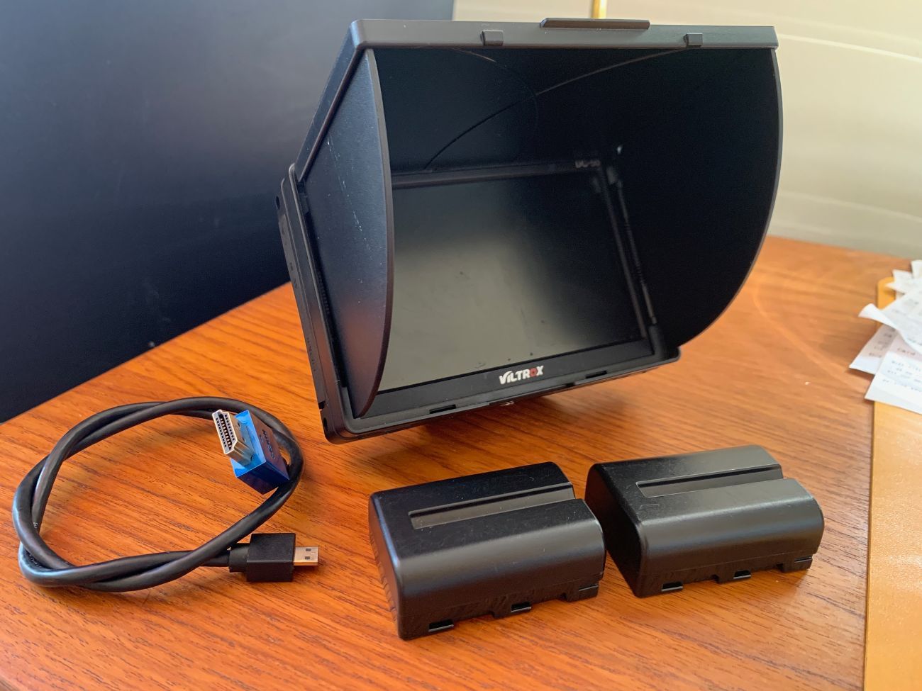 Viltrox dc-50 5" hdmi field monitor