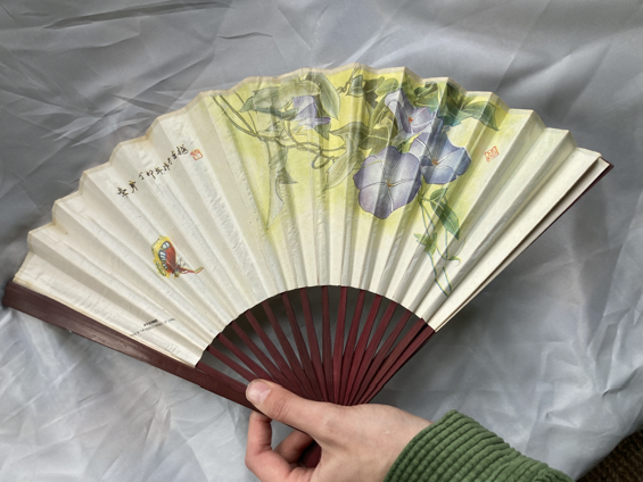 Vintage paper hand fan - props