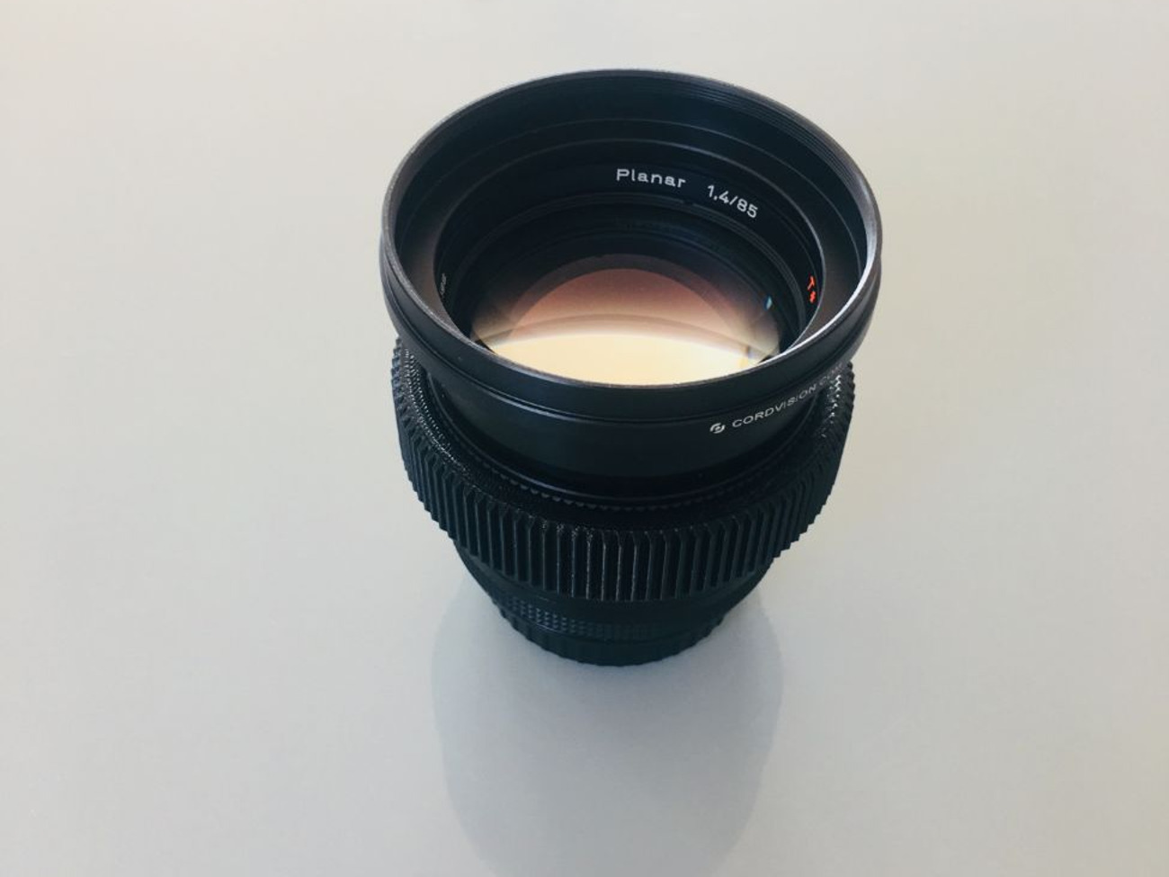 Vintage zeiss contax 85mm ef lens  ef (canon) mount 