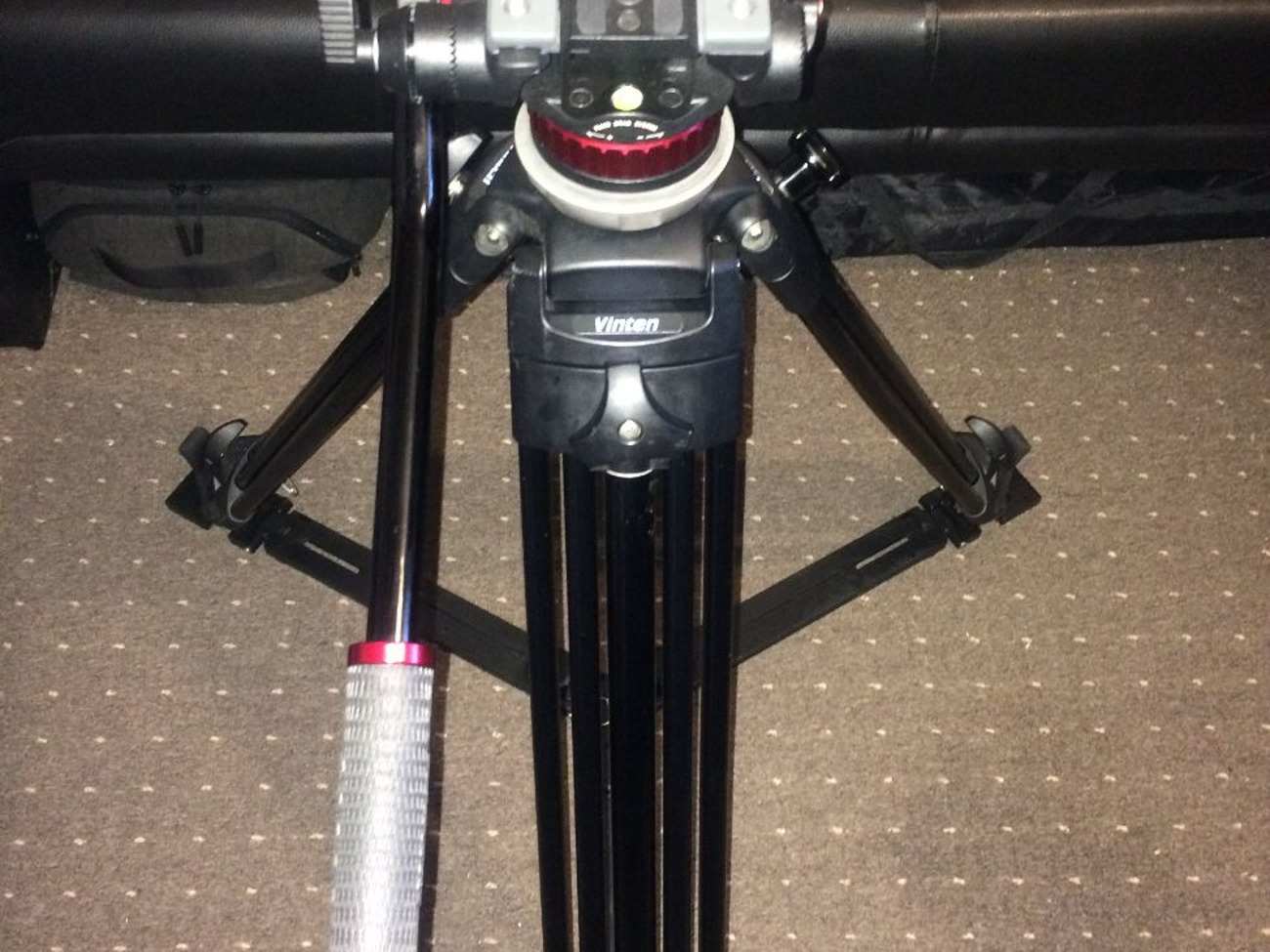 2 x vinten pro tripod with fluid head & floor spreaders