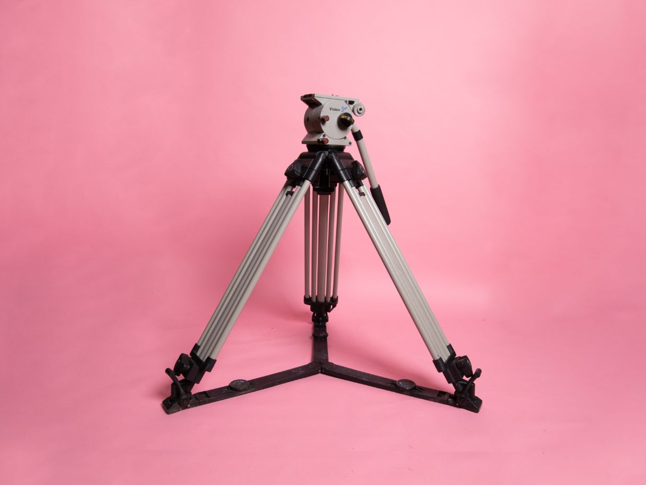 Vinten vision 5 lf video production tripod