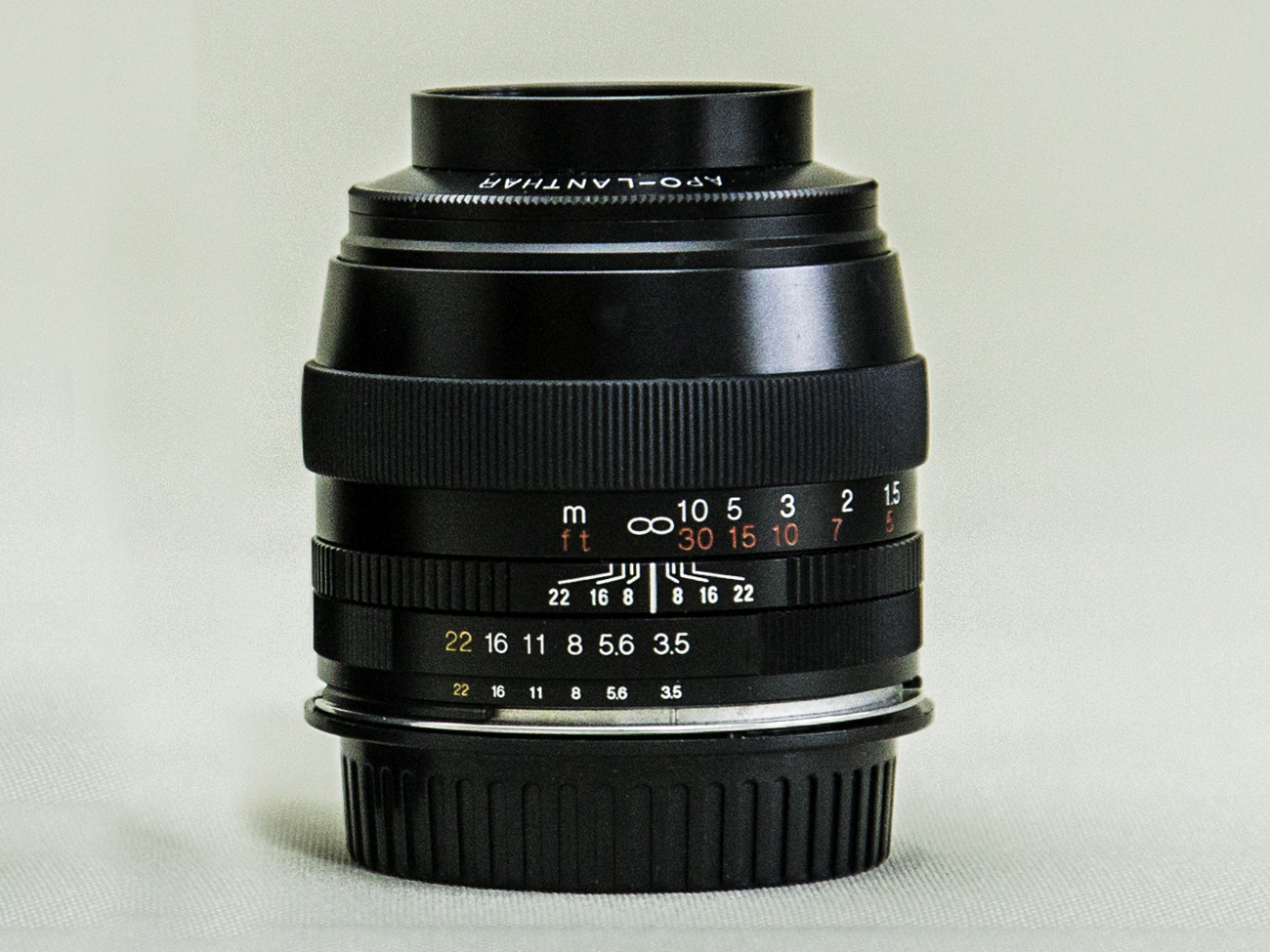 Voigtländer 90mm f/3.5 sl-ii lens ef mount 