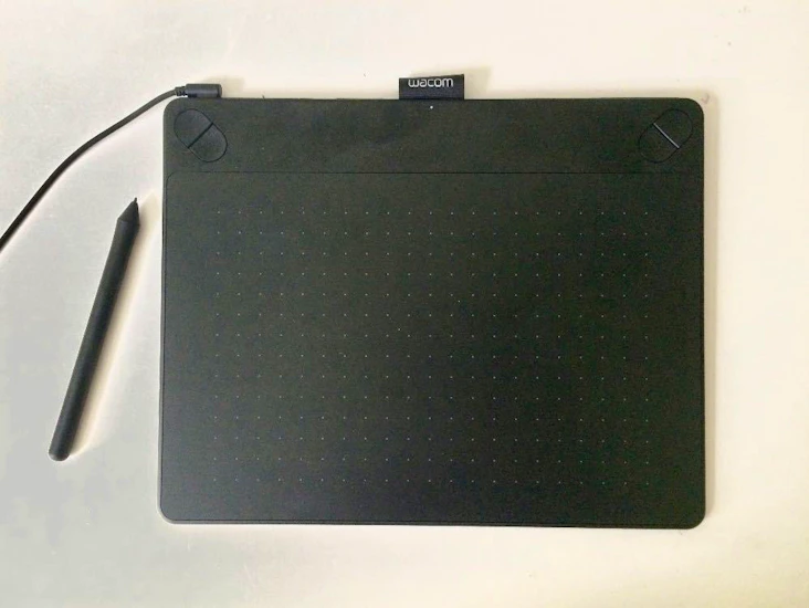 Wacom intuos art medium graphics tablet