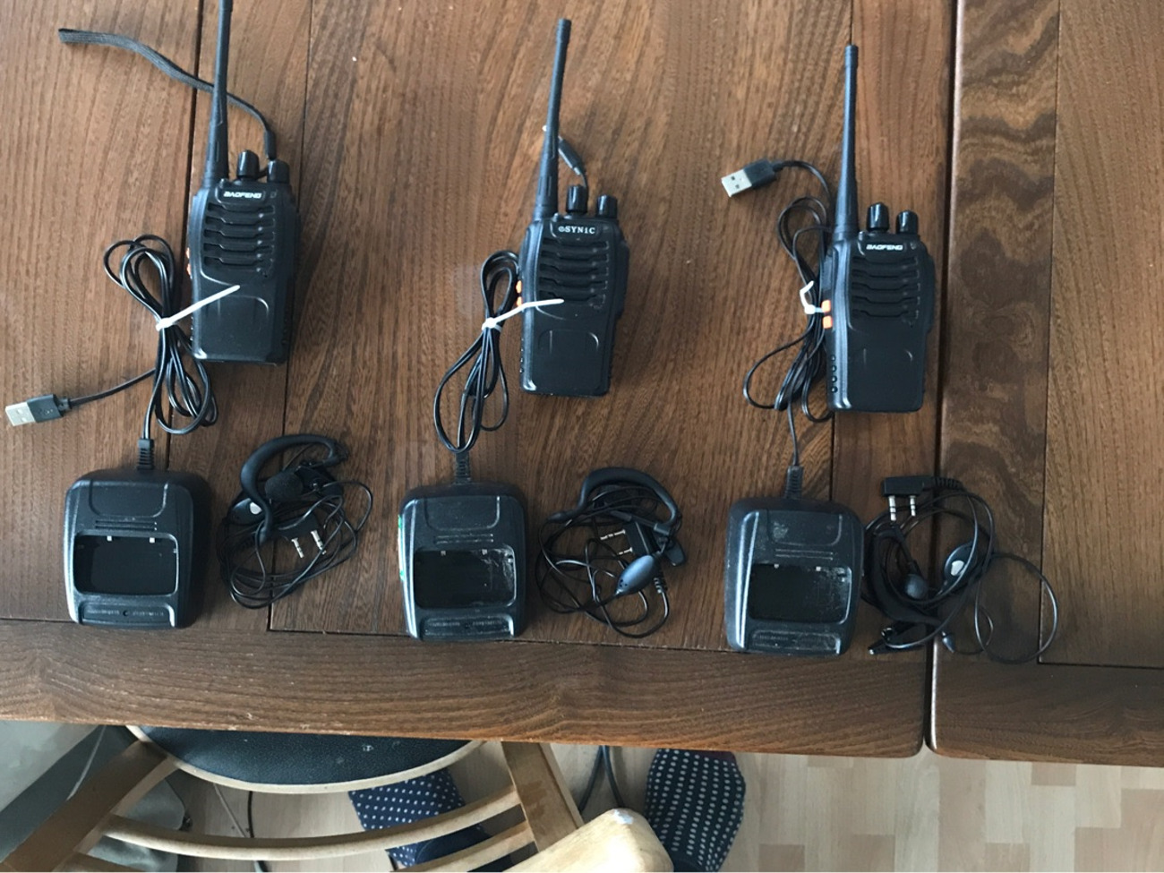 Walkie talkies 
