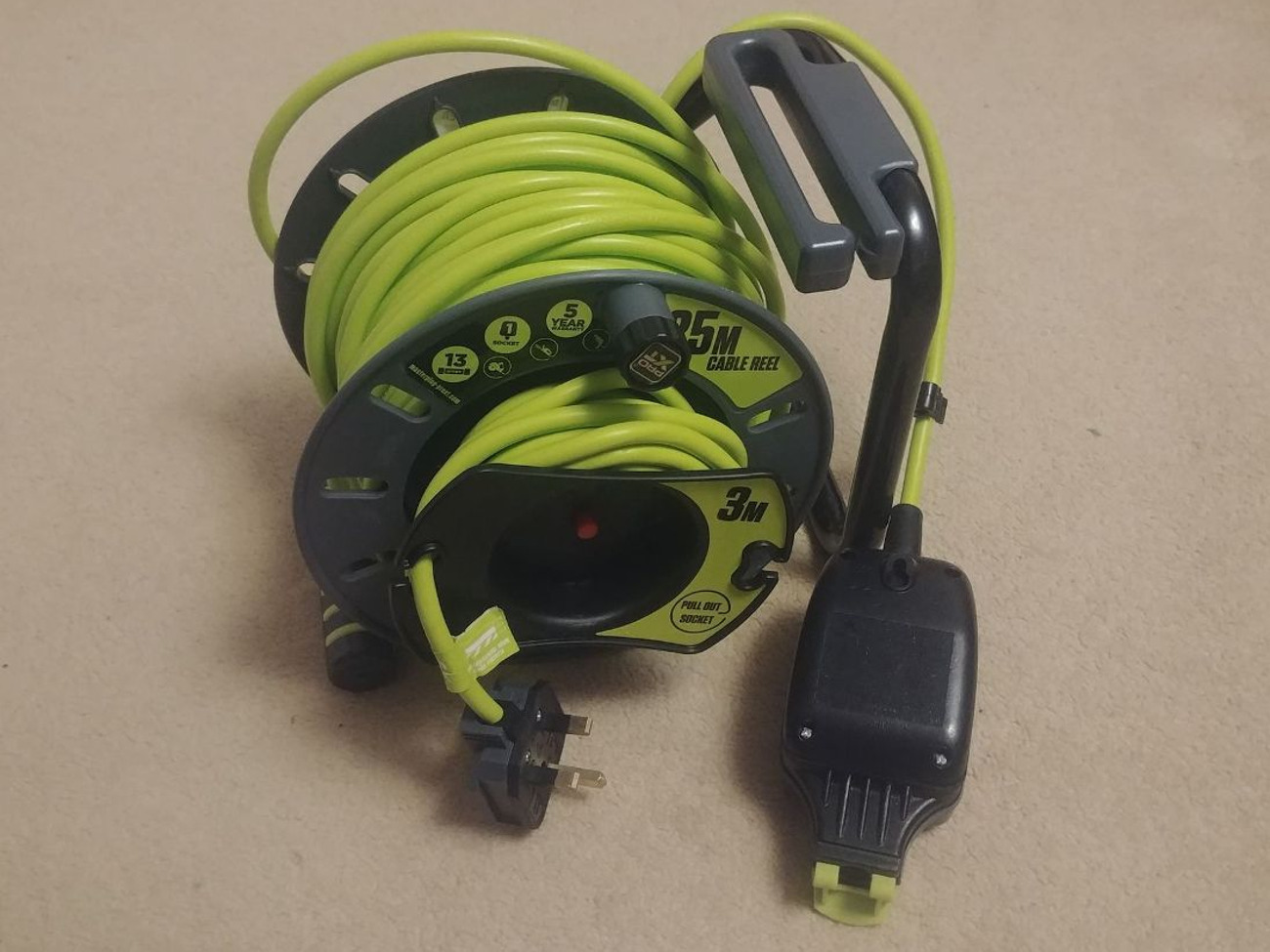 Waterproof extension lead 30m