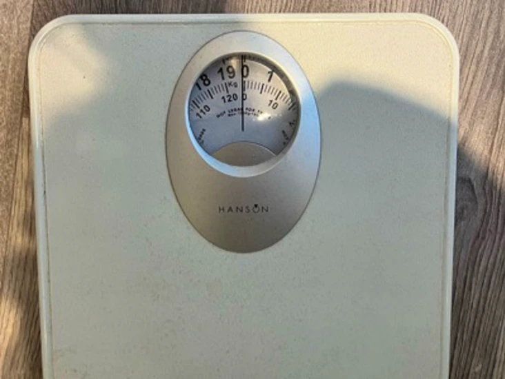 Weighing scale (manual)