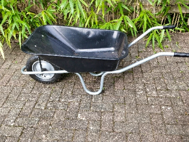 Wheelbarrow