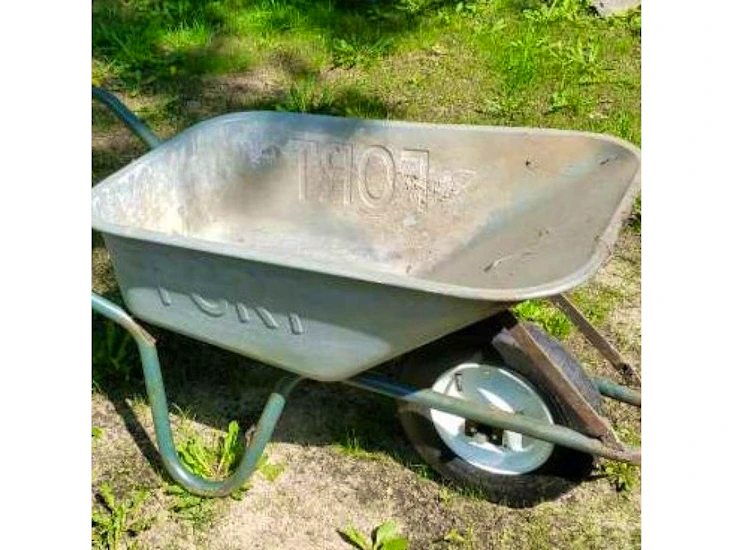 Wheelbarrow