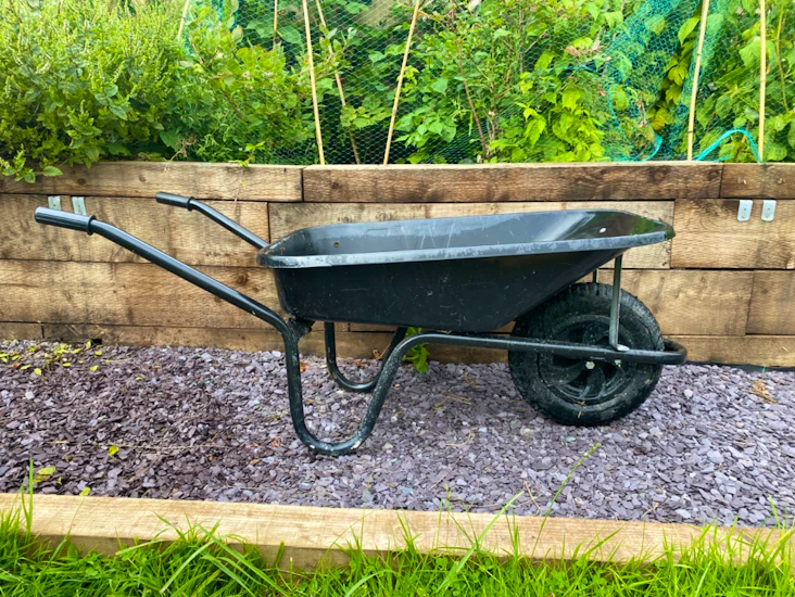 Wheelbarrow 85l