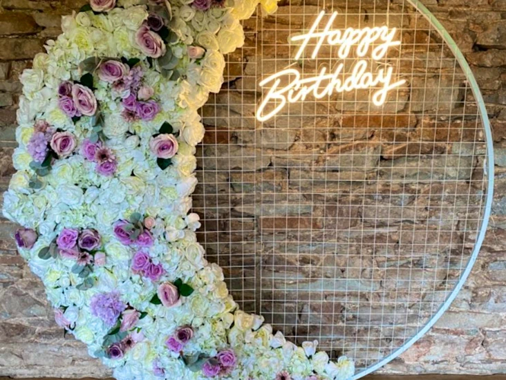 White mesh circle backdrop