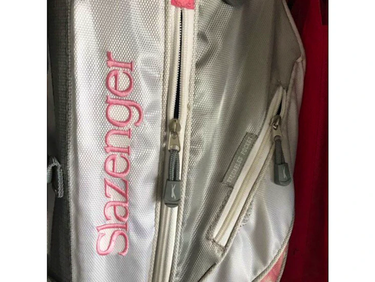 Women golf club and bag