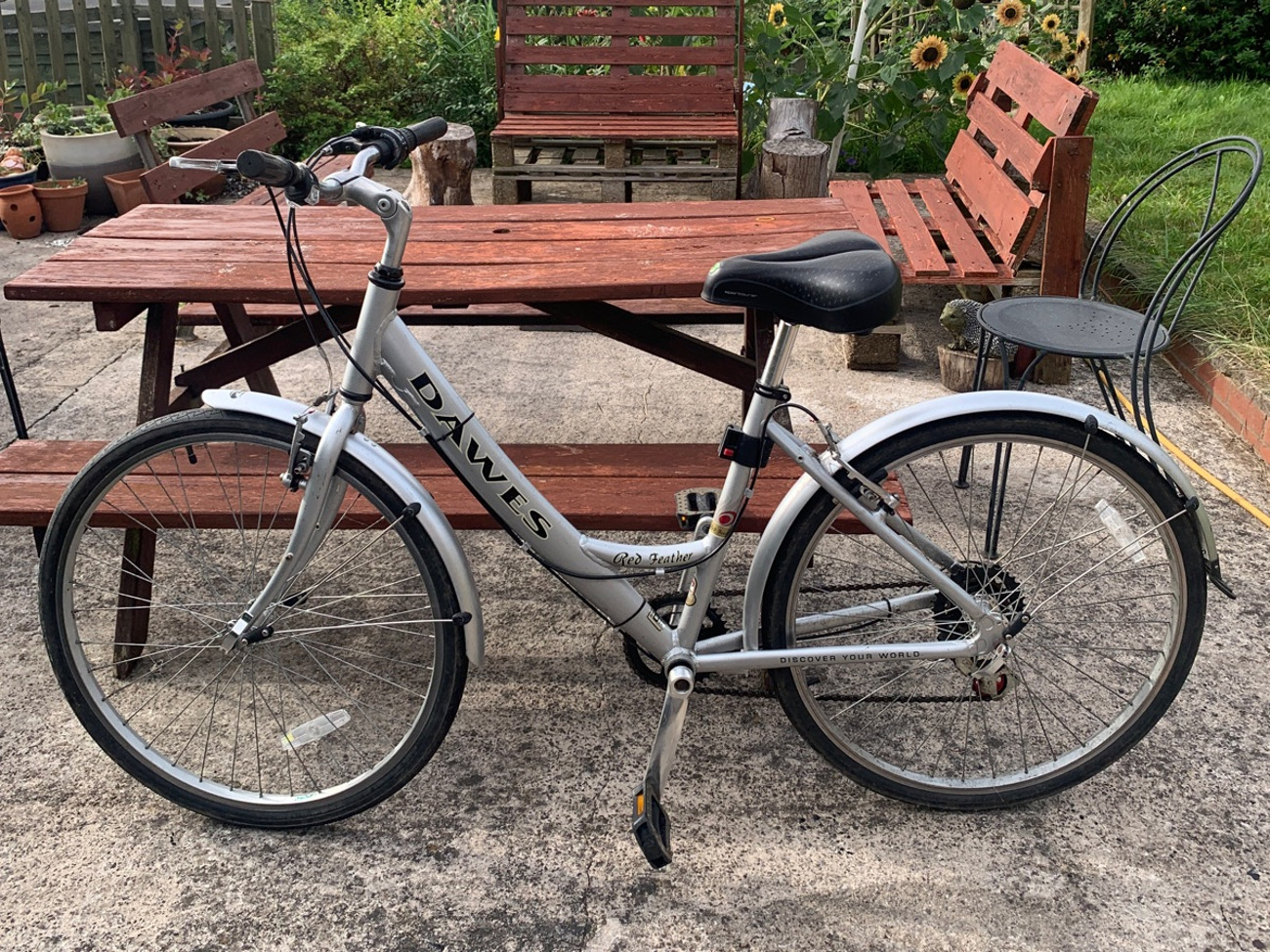 Womens mountain bike