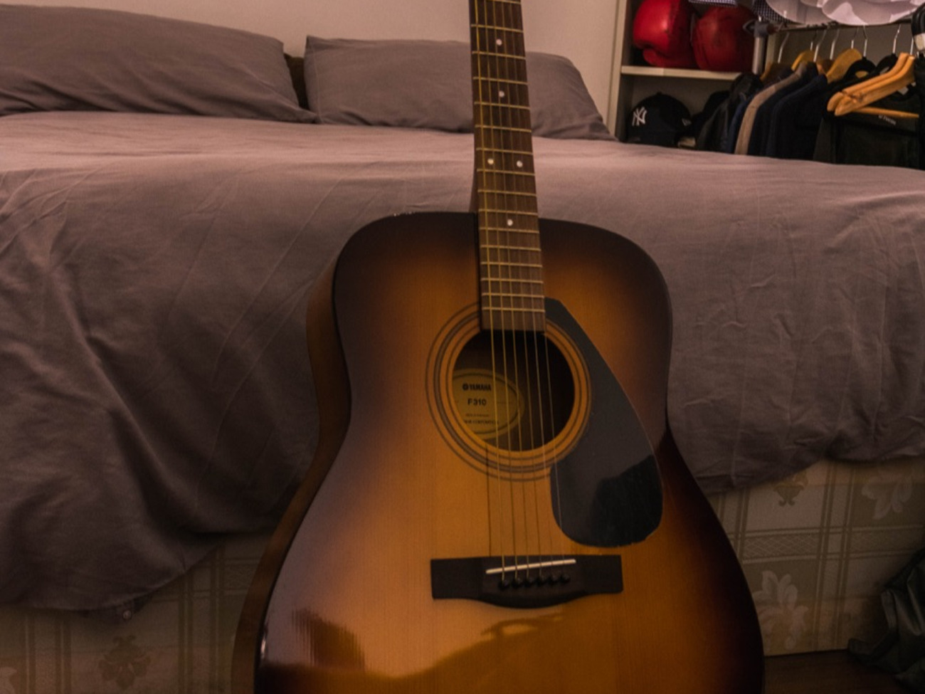 Wooden dark brown acoustic guitar - yamaha f-310