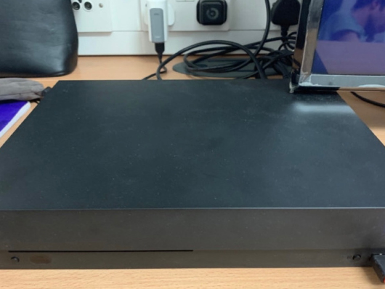 Xbox one with 2 controllers and games