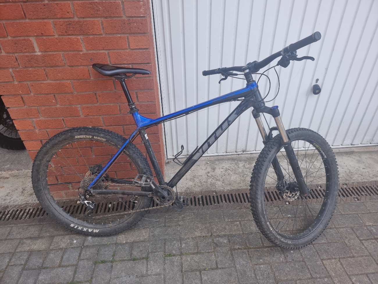 Xl vitus sentier 27.5 hardail mountain bike