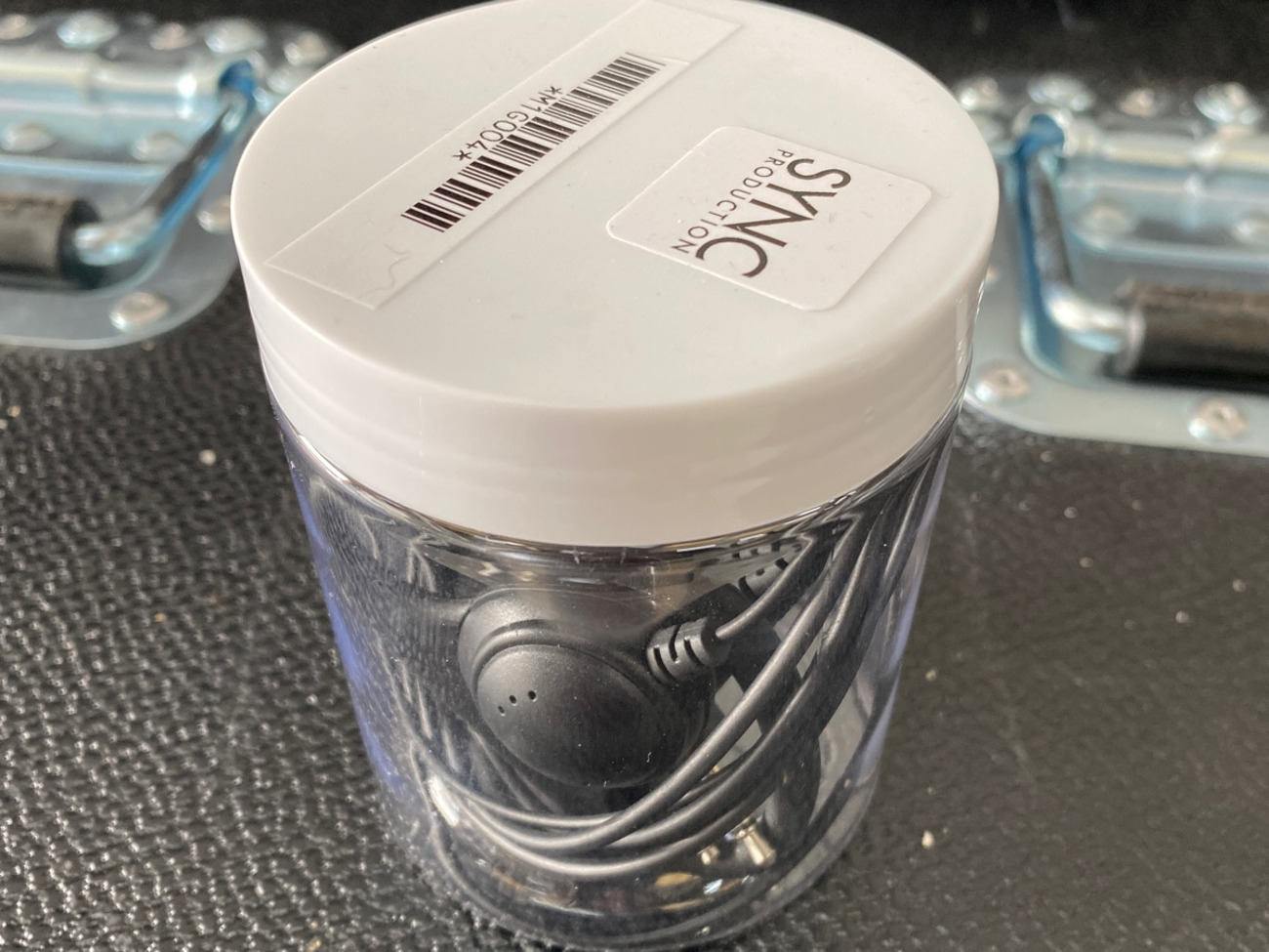 Xtni dshaped ear piece