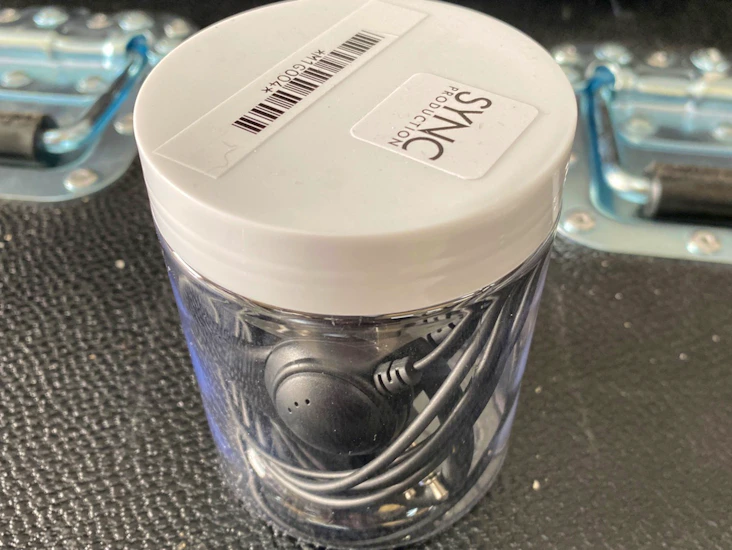 Xtni dshaped ear piece