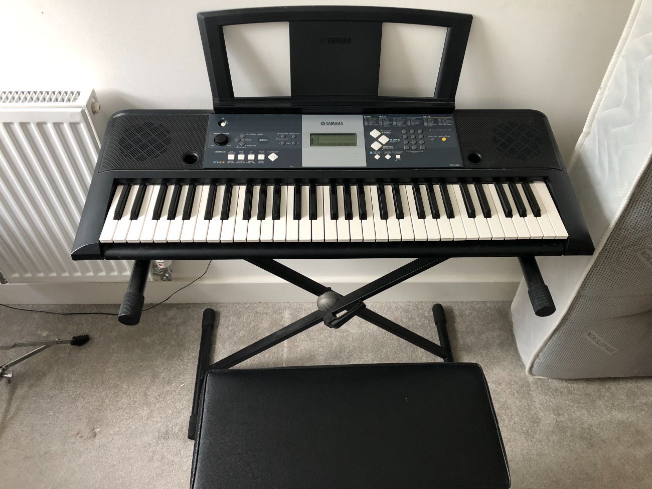 Yamaha digital keyboard