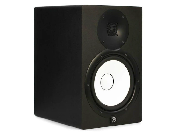 Yamaha hs8- studio monitor