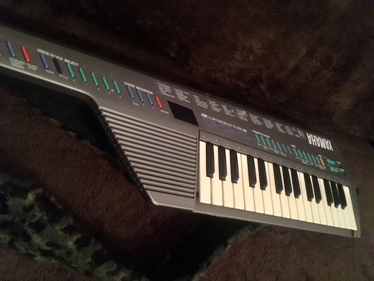 Yamaha retro keytar