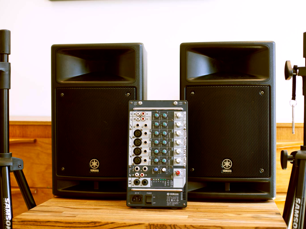 Pa system yamaha stagepass 300 portable pa system 