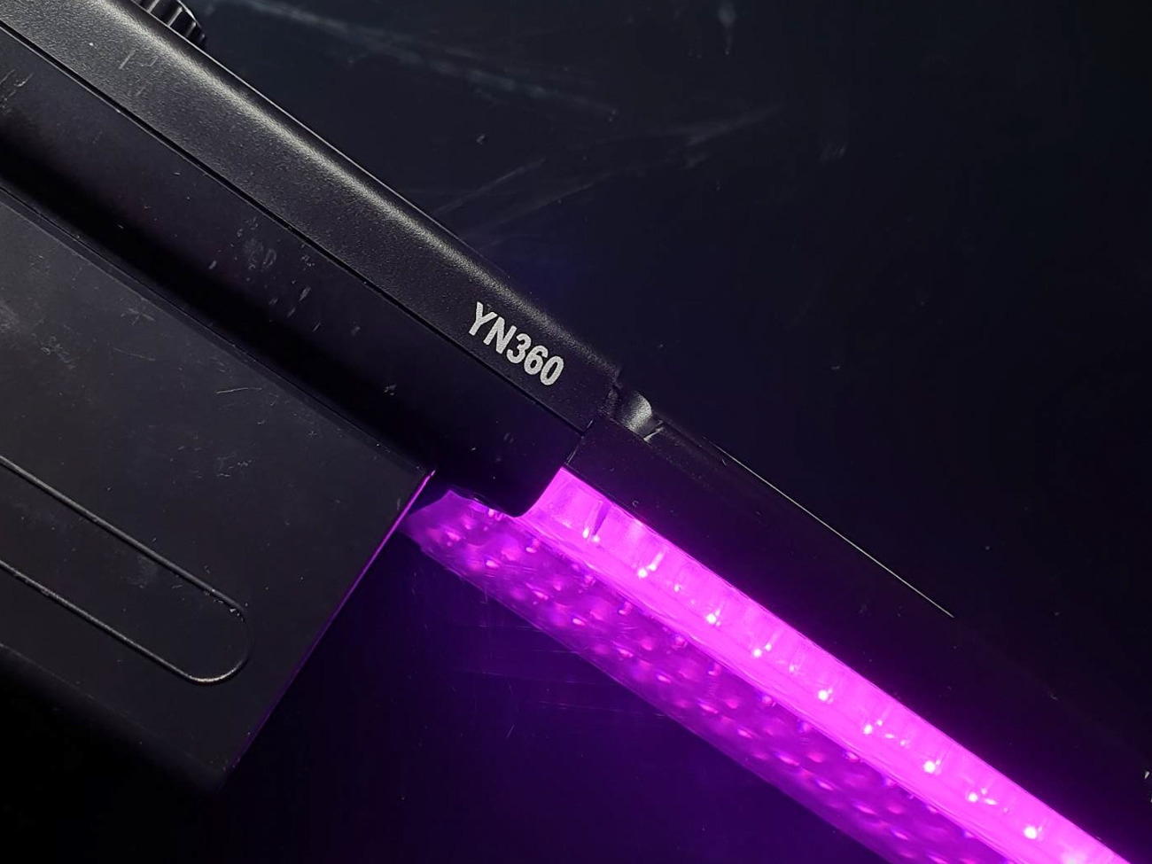Yongnuo 360 pro light wand.