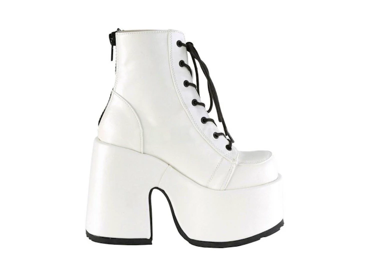 Z53 white platforms size 9