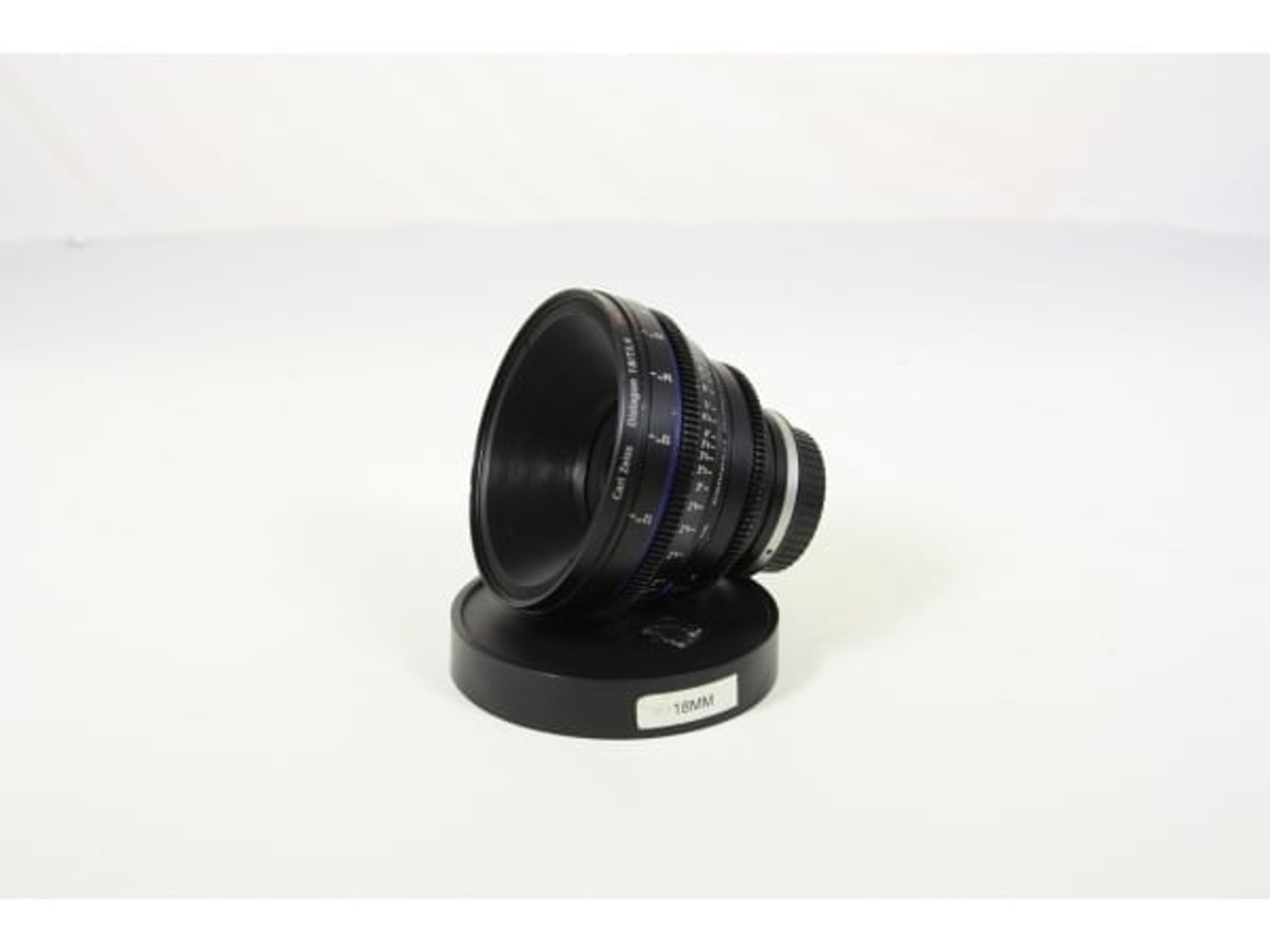 18mm zeiss compact prime cp.2 t3.6 ef or pl mount