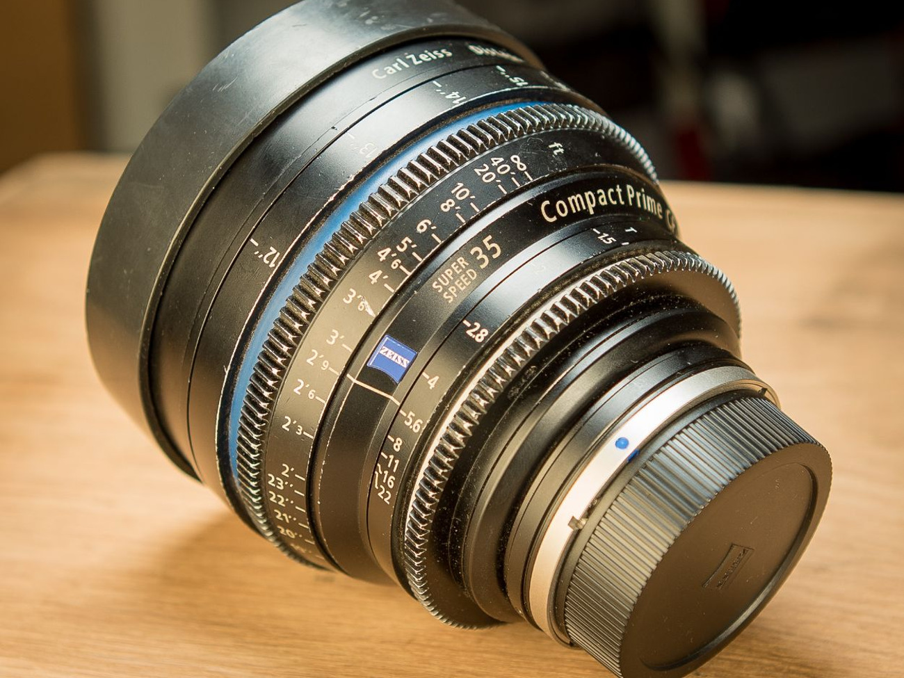 Zeiss cp2 35mm t1.5 (canon ef or pl mount)