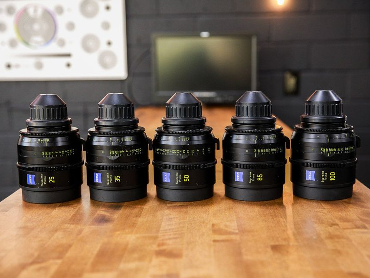Zeiss supreme primes (18, 25, 35, 50, 85, 100) t1.5 (6 lens set)