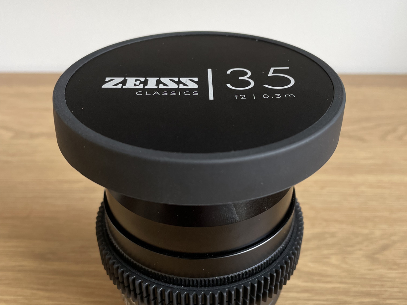 Zeiss ze classic distagon 35mm f2.0 cine mod
