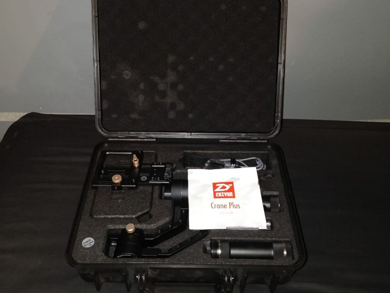 Zhiyun crane 1 - motorised gimbal