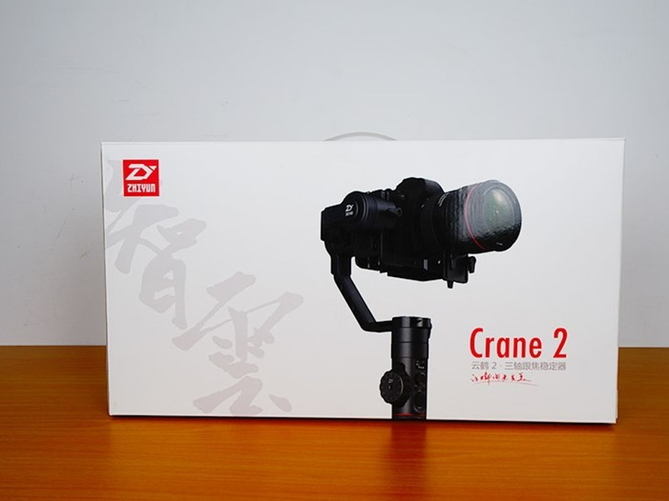 Zhiyun crane 2 3 axis gimbal dslr gimbal stabilizer 