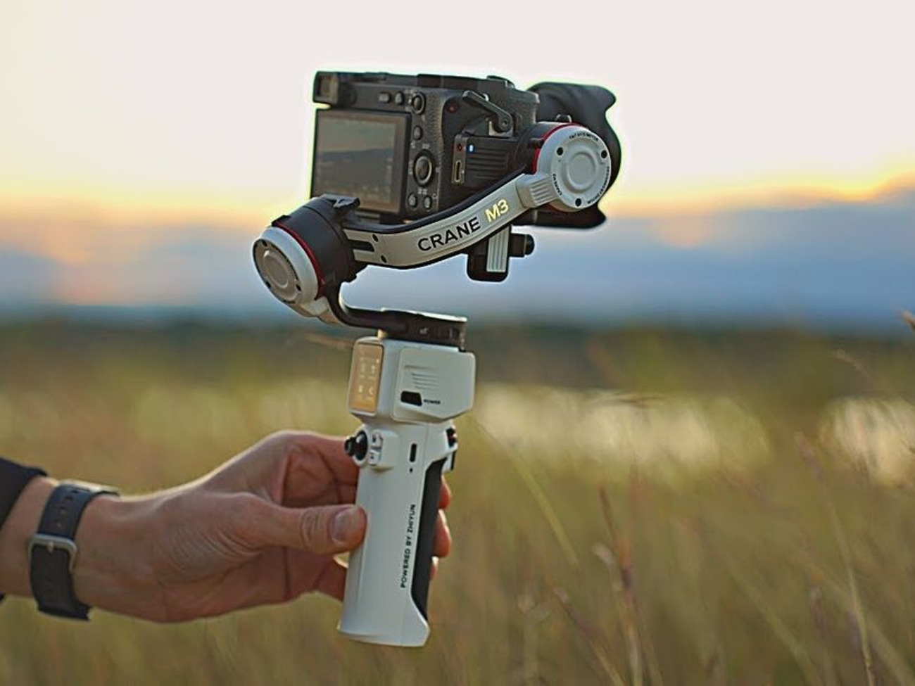 Zhiyun crane m3 gimbal with built-in bicolour light
