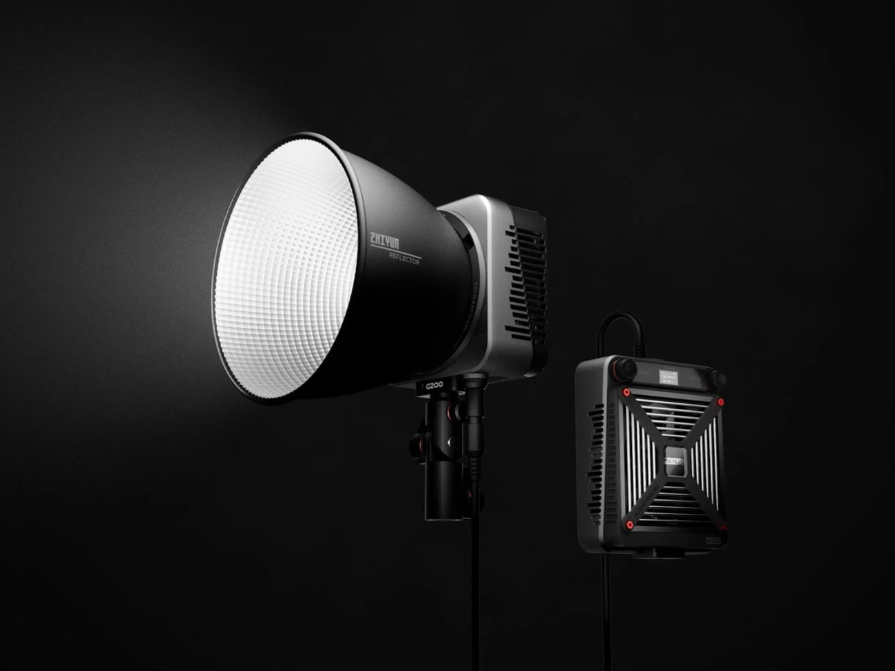 Zhiyun molus g200 - video light