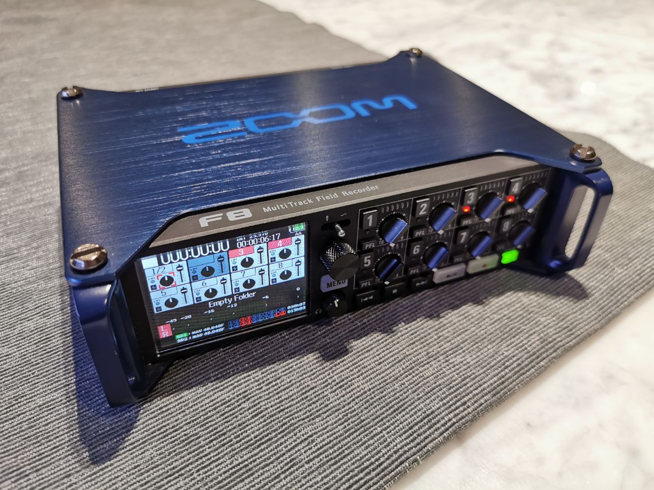 Zoom f8 multitrack field recorder