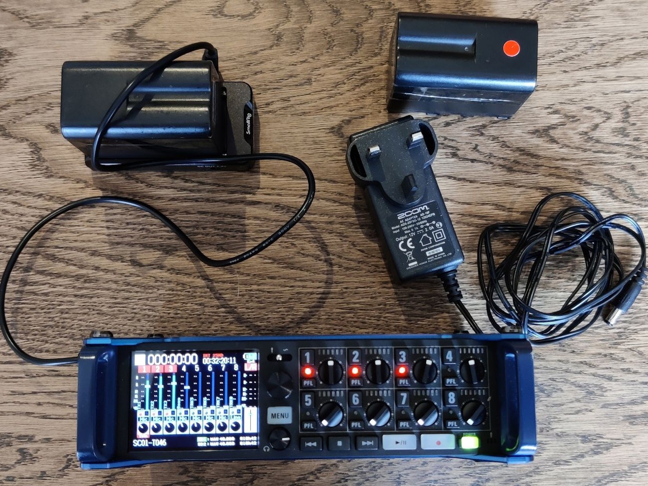 Zoom f8n multitrack field recorder